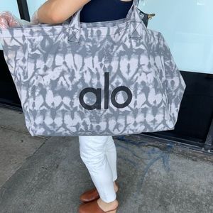 Alo canvas bag